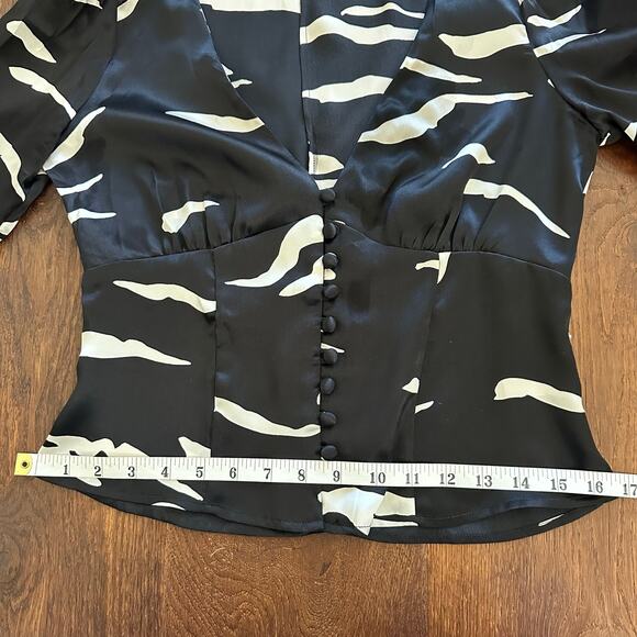 Reformation Mustang Black Ivory Silk V Neck Slim Fitting Bodice Blouse Size S - Picture 8 of 10